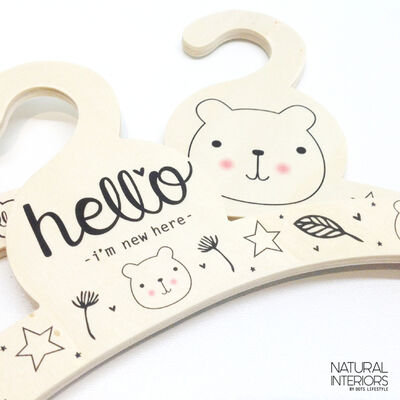 dots-houten-baby-kledinghanger